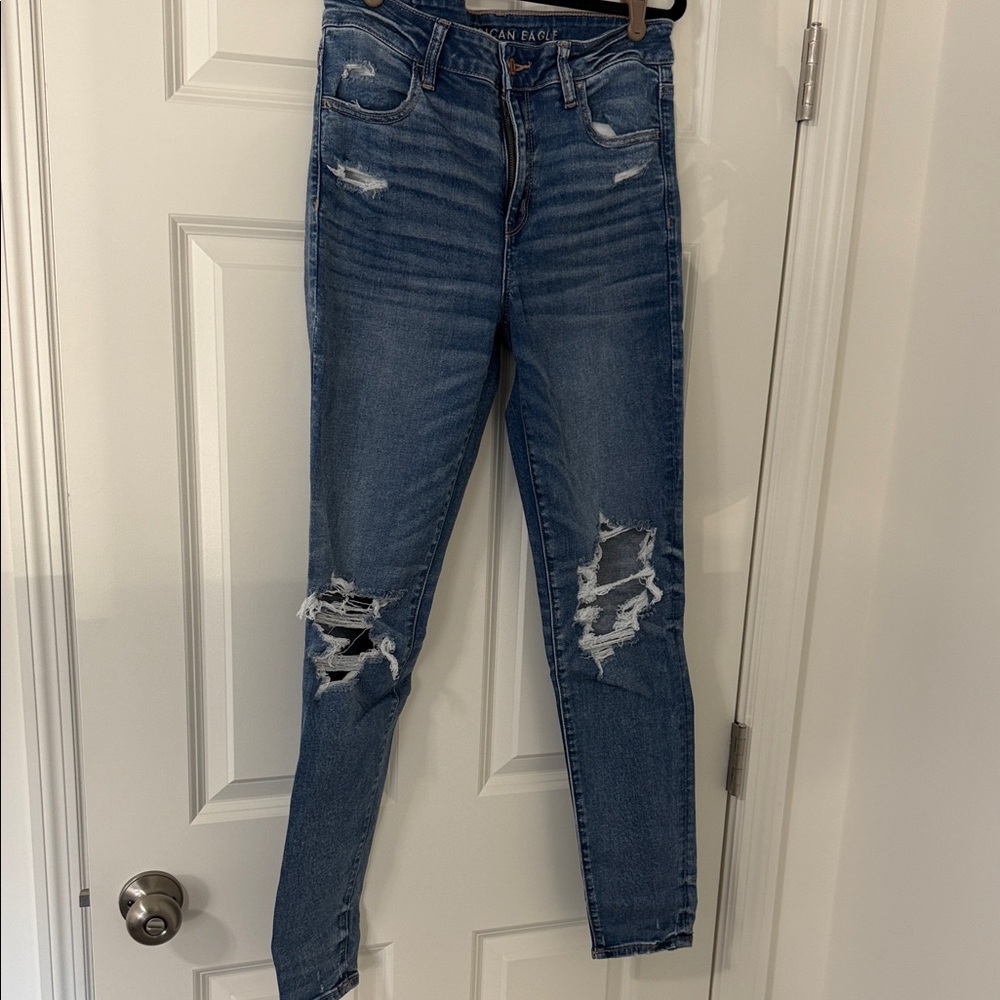 American Eagle Outfitters Women's Dark Blue Ripped Jeggings